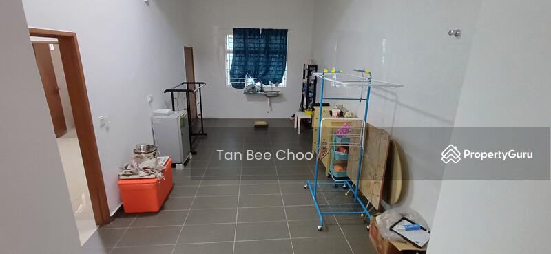 For Sale - Bandar Springhill
