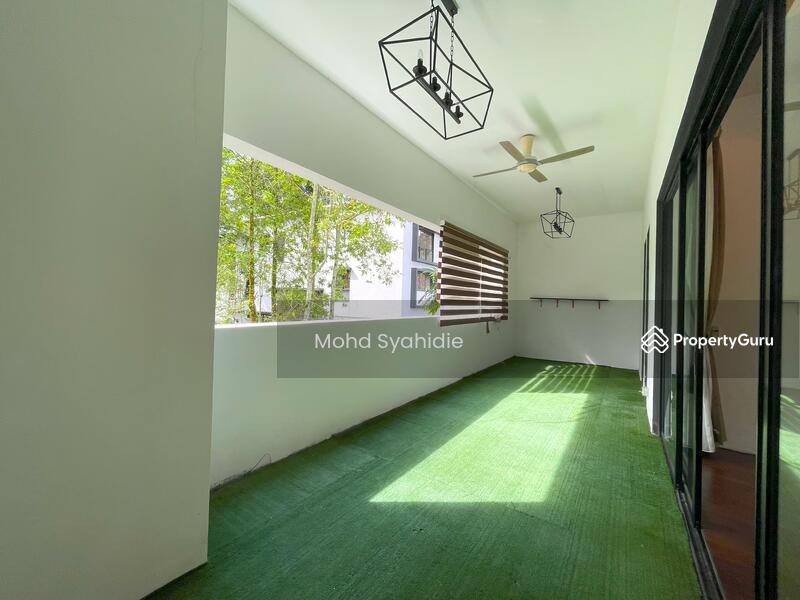 For Sale - 20Trees West