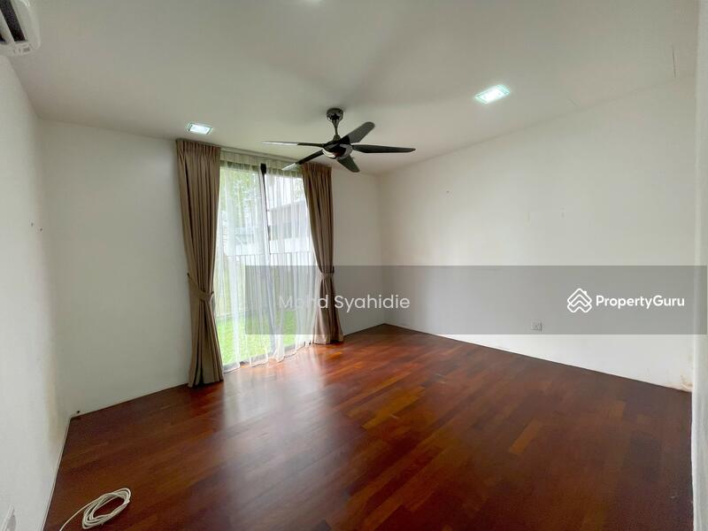 For Sale - 20Trees West