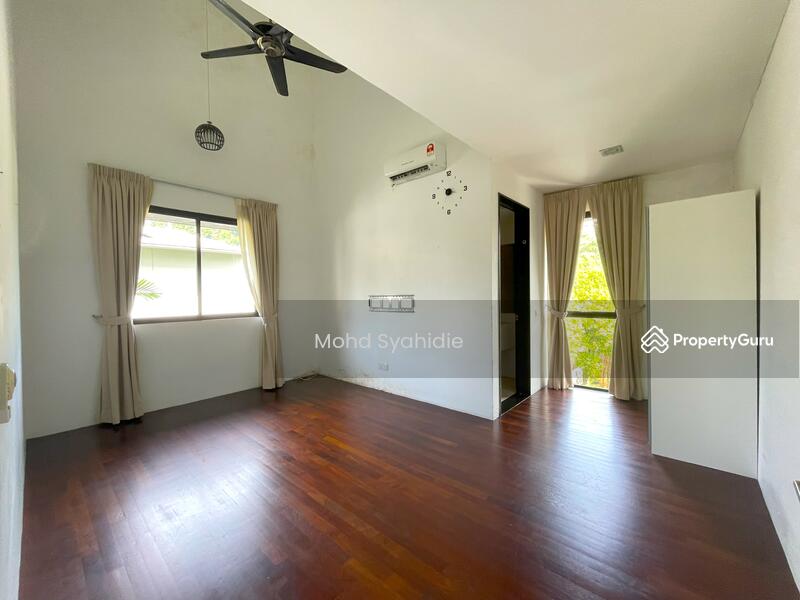 For Sale - 20Trees West