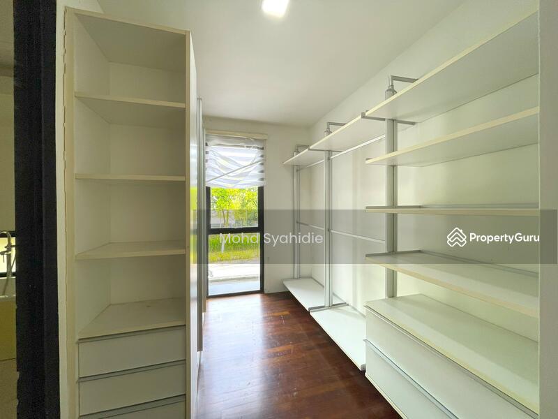 For Sale - 20Trees West