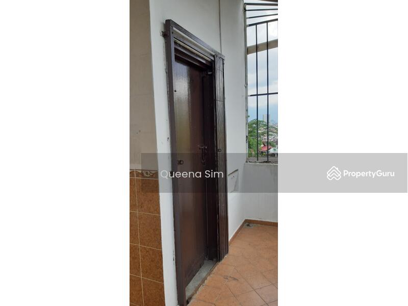 For Rent - Taman Century Tamans Century Johor Shoplot