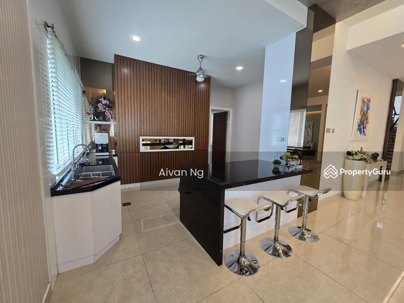 For Sale - Taming Mutiara 2