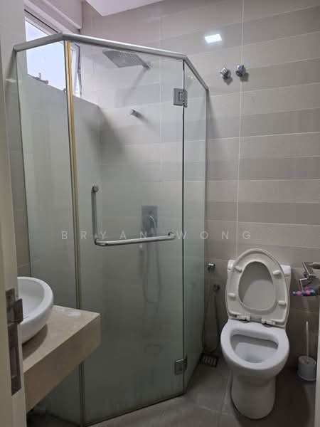 Kediaman Servis untuk Dijual di Serviced Residence @ Binjai 8 - Bryan Wong - Bathroom - PropertyGuru.com.my