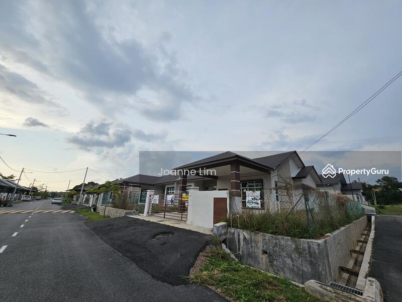 Rumah Berkembar untuk Dijual di Bandar Baru Sungai Udang (Sungai Udang) - Joanne Lim - PropertyGuru.com.my