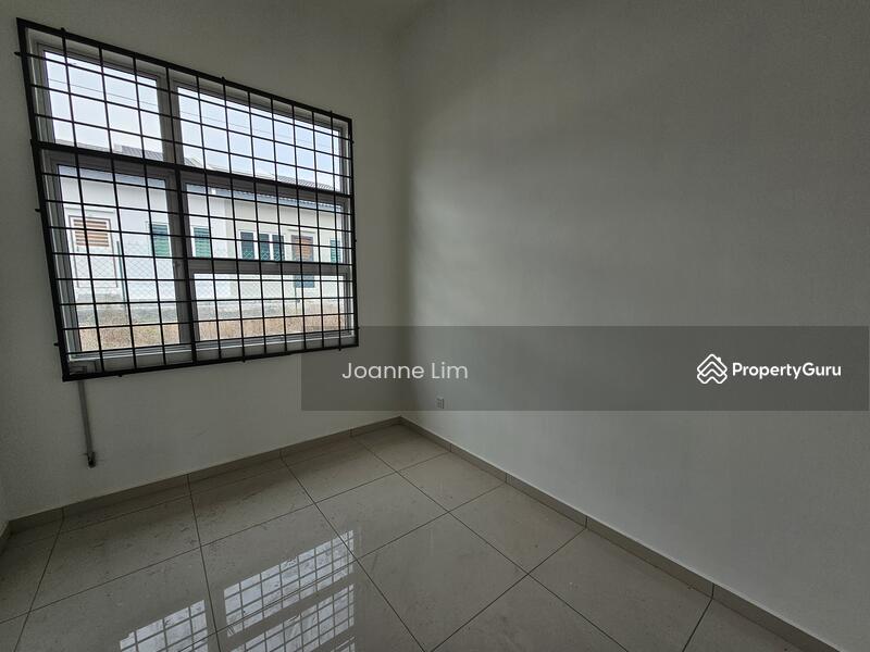 Rumah Berkembar untuk Dijual di Bandar Baru Sungai Udang (Sungai Udang) - Joanne Lim - PropertyGuru.com.my