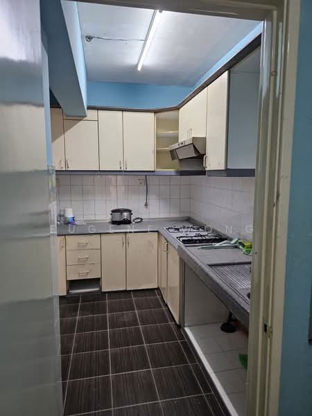 Condominium for Sale at Menara Megah - Eugene Wong - Kitchen - PropertyGuru.com.my