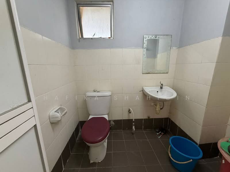 Kondominium untuk Dijual di Magna Ville - Shafika Shahidin - Bathroom - PropertyGuru.com.my