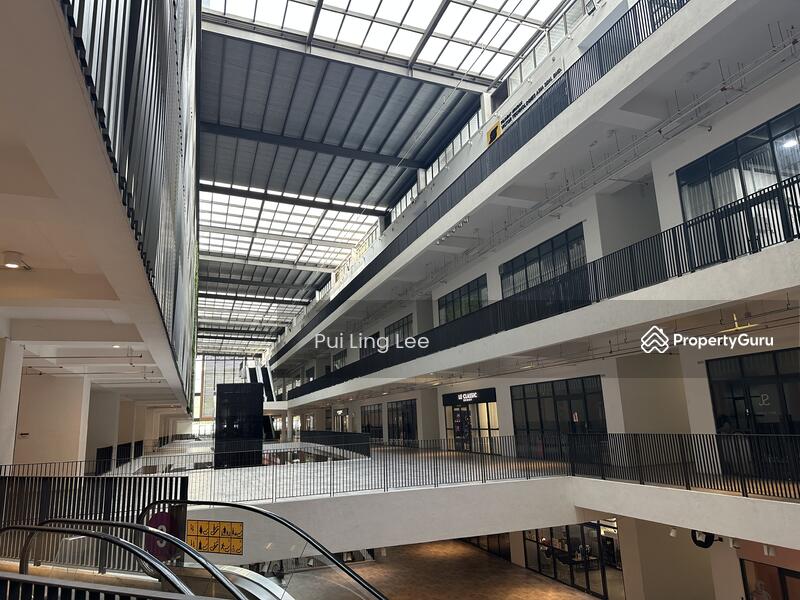 For Rent - Emporis Retail Office