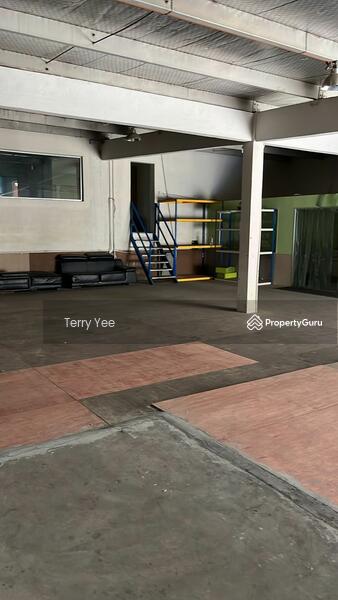 For Rent - 1.5 Storey Corner Factory Balakong Seri Kembangan