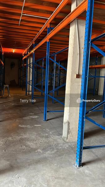 For Rent - 1.5 Storey Corner Factory Balakong Seri Kembangan