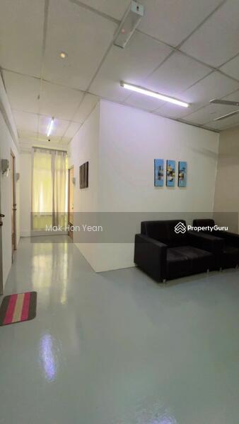 Untuk Disewa - Shop at Bandar Puteri Puchong