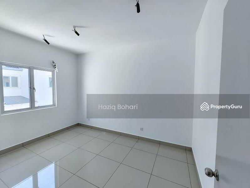 2-storey Terraced House for Sale in Bandar Rimbayu (Telok Panglima Garang) - Haziq Bohari - PropertyGuru.com.my