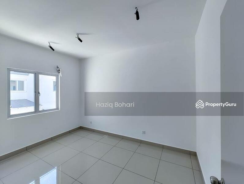 2-storey Terraced House for Sale in Bandar Rimbayu (Telok Panglima Garang) - Haziq Bohari - PropertyGuru.com.my