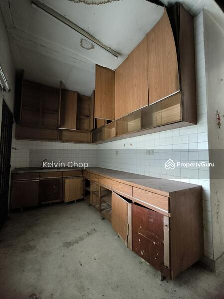 Untuk Dijual - Kolam Air Bungalow Near CIQ