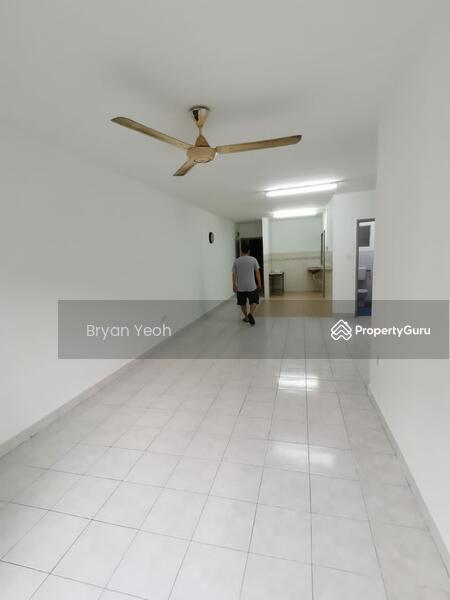 For Sale - Flora Damansara Flat