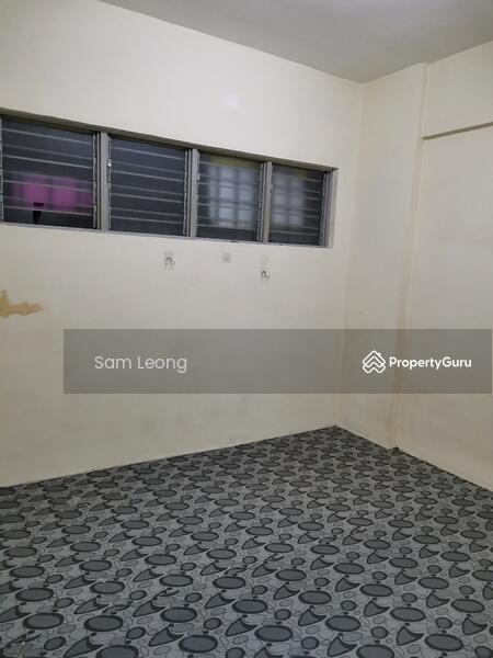 Untuk Disewa - Pandan Ria (Block A & B)