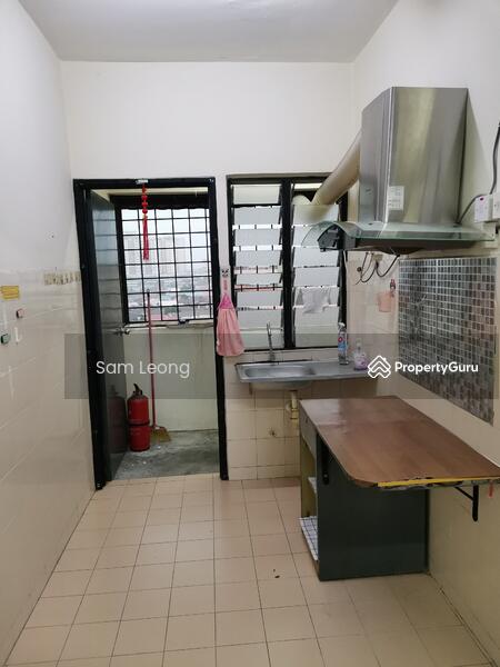 Untuk Disewa - Pandan Ria (Block A & B)