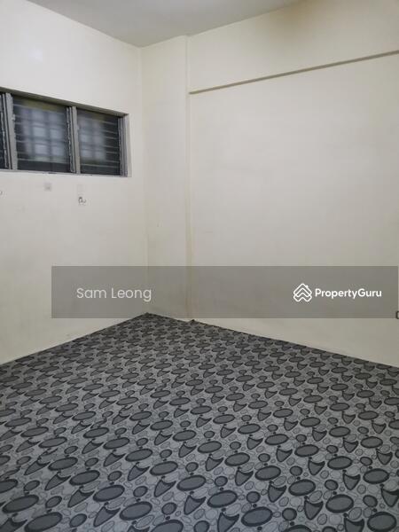 Untuk Disewa - Pandan Ria (Block A & B)