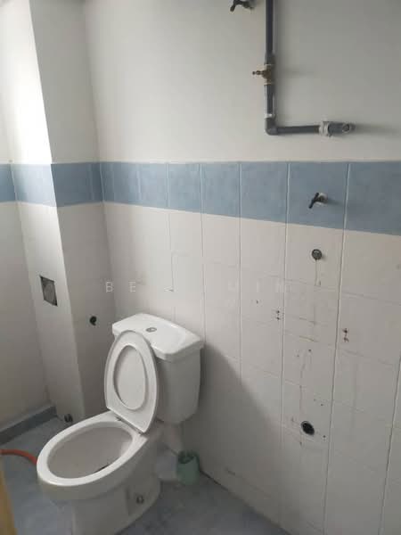 Shop / Office for Rent in Saujana Impian (Kajang) - Benjamin Siew - Bathroom - PropertyGuru.com.my