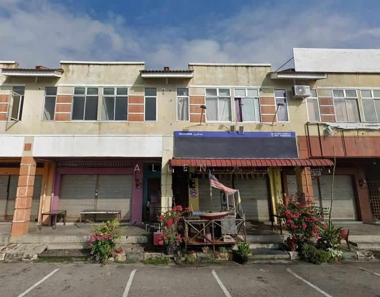 Shop / Office for Sale in Seri Iskandar (Perak) - Allen . - Exterior - PropertyGuru.com.my