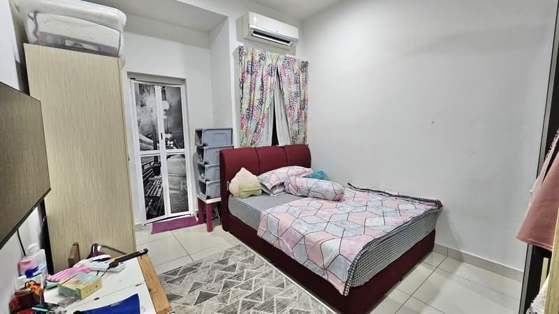 2-storey Terraced House for Sale in Alam Impian (Shah Alam) - Erin Yusof - Bedroom - PropertyGuru.com.my