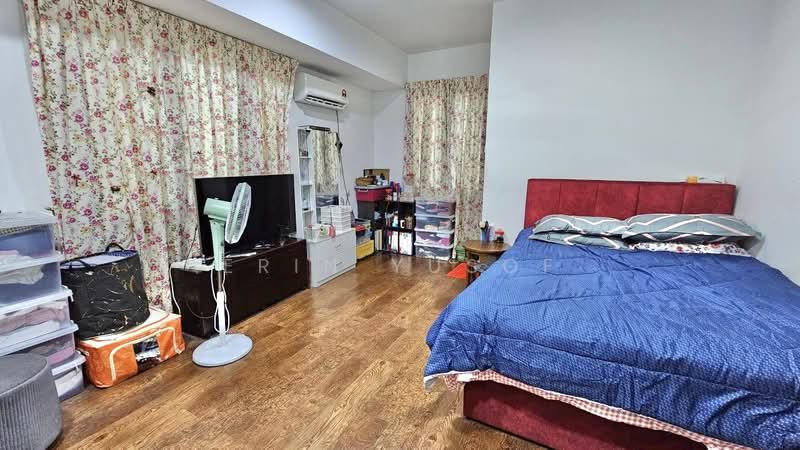 2-storey Terraced House for Sale in Alam Impian (Shah Alam) - Erin Yusof - Bedroom - PropertyGuru.com.my