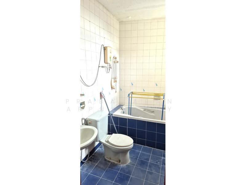 Condominium for Sale at Subang Jaya Lafite - Prabakaran Appukutthy - Bathroom - PropertyGuru.com.my