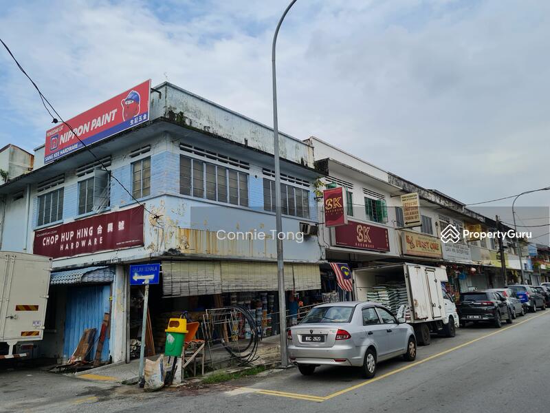 For Sale - 2 Story shoplot PJ Old town for sale