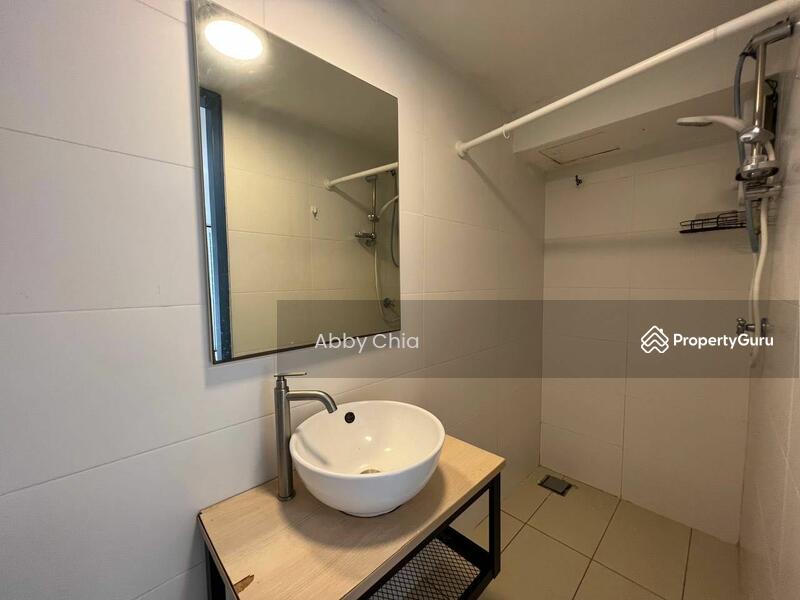 For Rent - Colonial @ Empire City