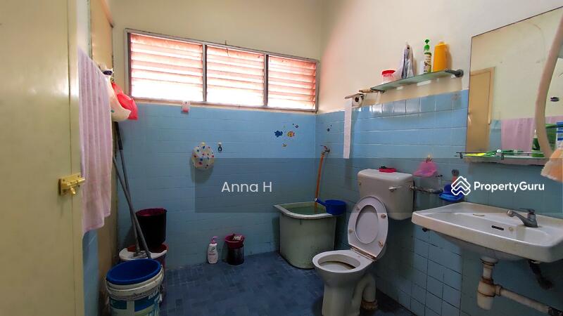 Rumah Teres 2 Tingkat untuk Dijual di Taman Len Seng (Cheras) - Anna H - PropertyGuru.com.my