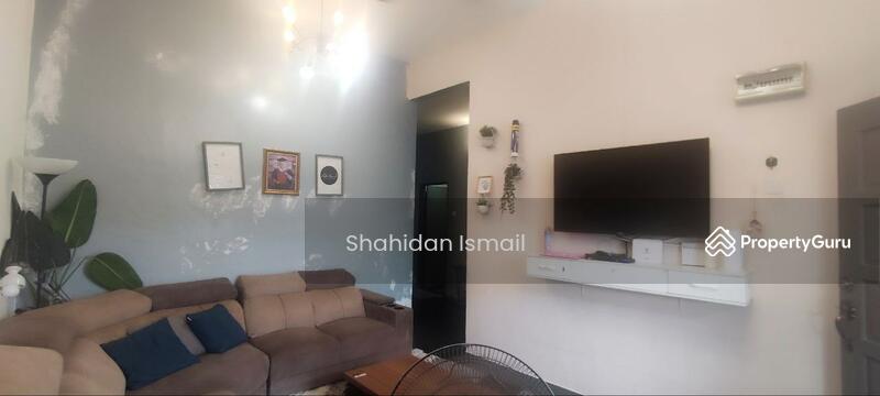 Terraced House for Sale in Kampung Batu 9 Kebun Baru (Telok Panglima Garang) - Shahidan Ismail - PropertyGuru.com.my