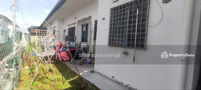 Terraced House for Sale in Kampung Batu 9 Kebun Baru (Telok Panglima Garang) - Shahidan Ismail - PropertyGuru.com.my
