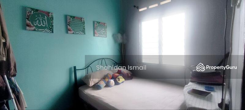 Terraced House for Sale in Kampung Batu 9 Kebun Baru (Telok Panglima Garang) - Shahidan Ismail - PropertyGuru.com.my