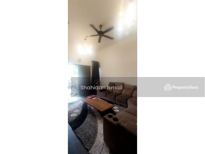 Terraced House for Sale in Kampung Batu 9 Kebun Baru (Telok Panglima Garang) - Shahidan Ismail - PropertyGuru.com.my