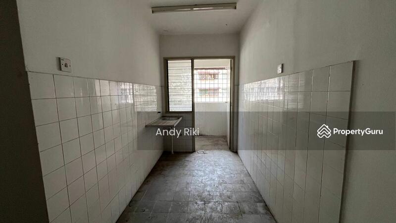 For Sale - Aman Puri Apartment