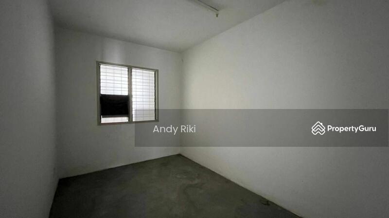 For Sale - Aman Puri Apartment