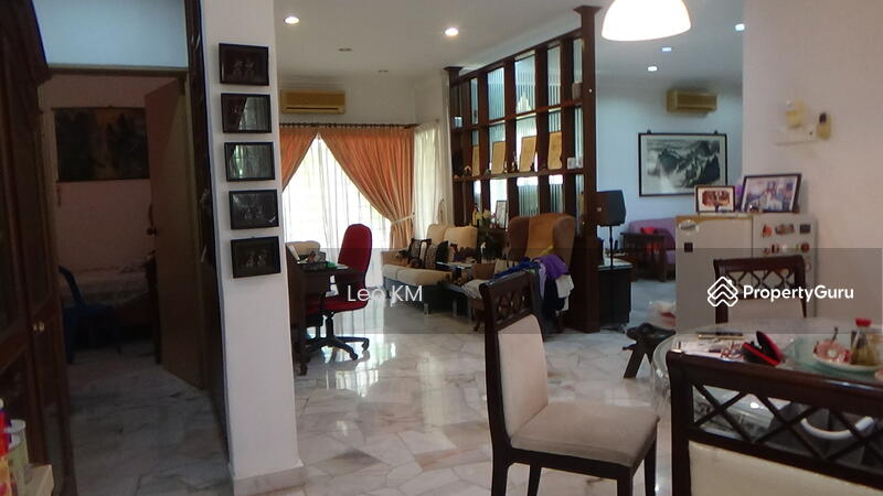 For Sale - Bandar Springhill