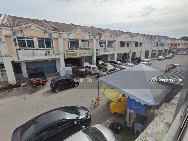 For Rent - End Lot 2 Sty Shop Teknologi Cheng nr Factory Industrial Batu Berendam
