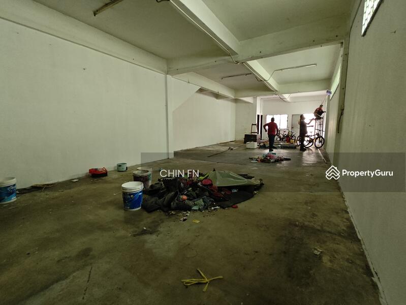 For Rent - End Lot 2 Sty Shop Teknologi Cheng nr Factory Industrial Batu Berendam