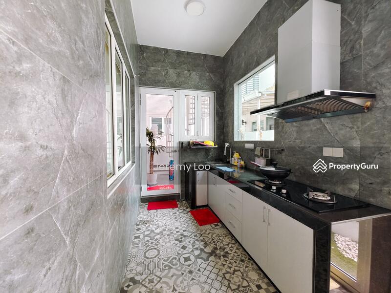 For Sale - D'Laman Greenville