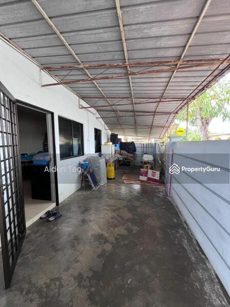 For Sale - Peringgit Jaya Aeon Bandaraya opposite Single Storey Corner