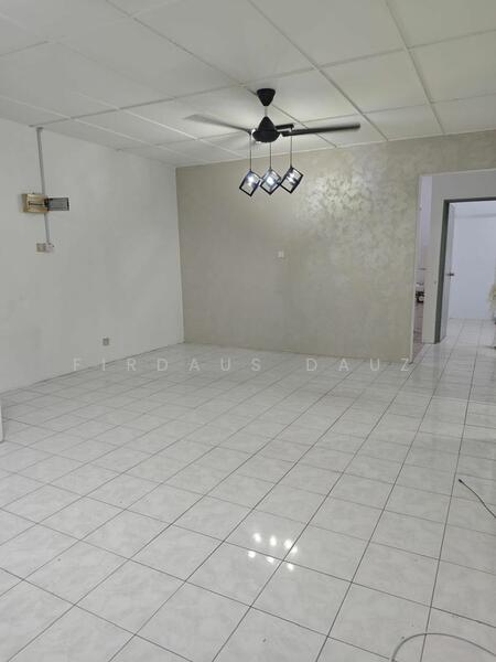 For Sale - Endlot Villla kesuma townhouse