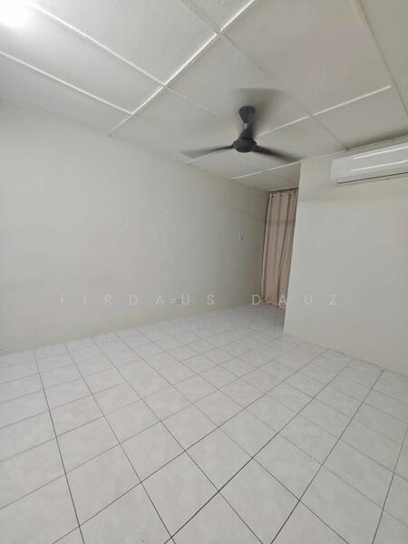 For Sale - Endlot Villla kesuma townhouse