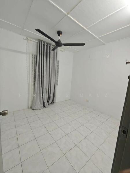 For Sale - Endlot Villla kesuma townhouse