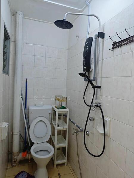 For Sale - Endlot Villla kesuma townhouse