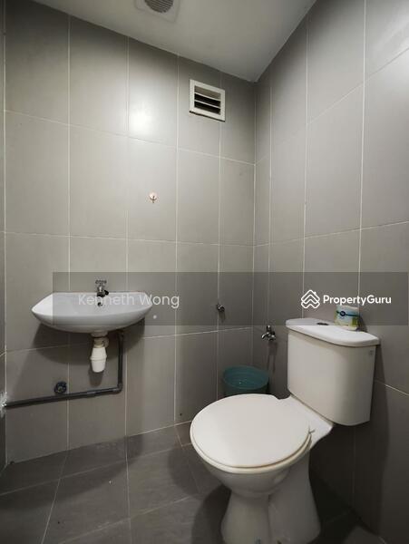 For Rent - Parklane Commercial Hub