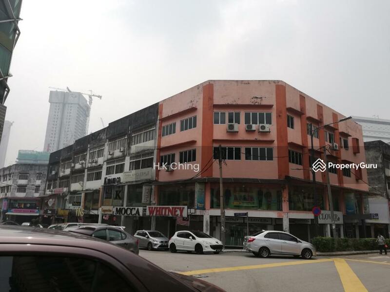 Untuk Dijual - Kenanga Wholesale City Pudu Lrg Meranti KL City 何青园 Ground + 1st floor shop