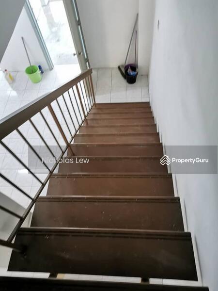 Untuk Disewa - Taman Pinggiran Putra