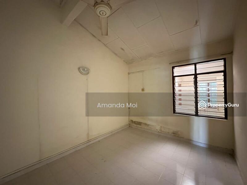 Untuk Dijual - Taman Bukit Kempas